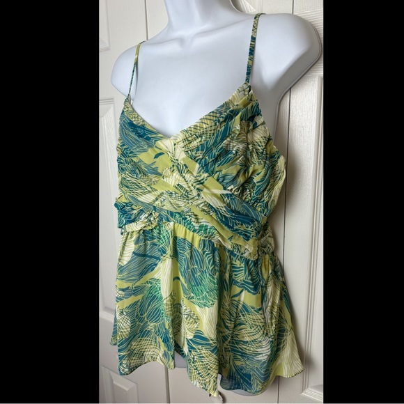 Anthro ODILLE Tropical Leaf Floral Blouse Cami Tank Top Shirt Green Ivory Ruffle - Picture 2 of 9